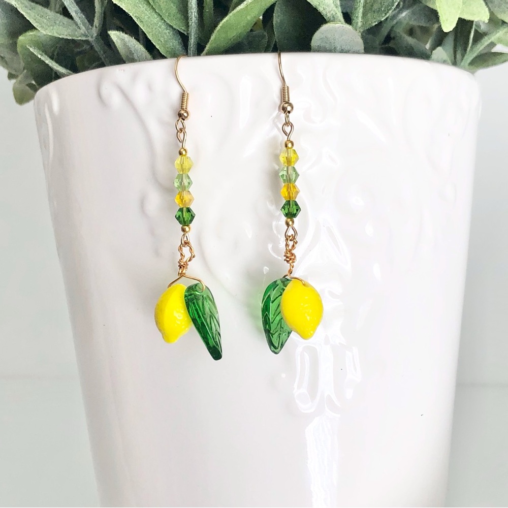 New Handmade Playful Glass Lemon Drop Citrus Fruit Yellow and Green Earrings - Picture 8 of 11